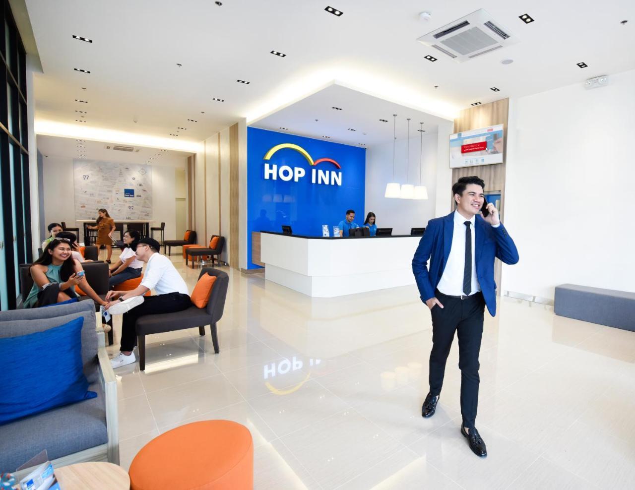 Hop Inn Hotel Tomas Morato Quezon City Esterno foto